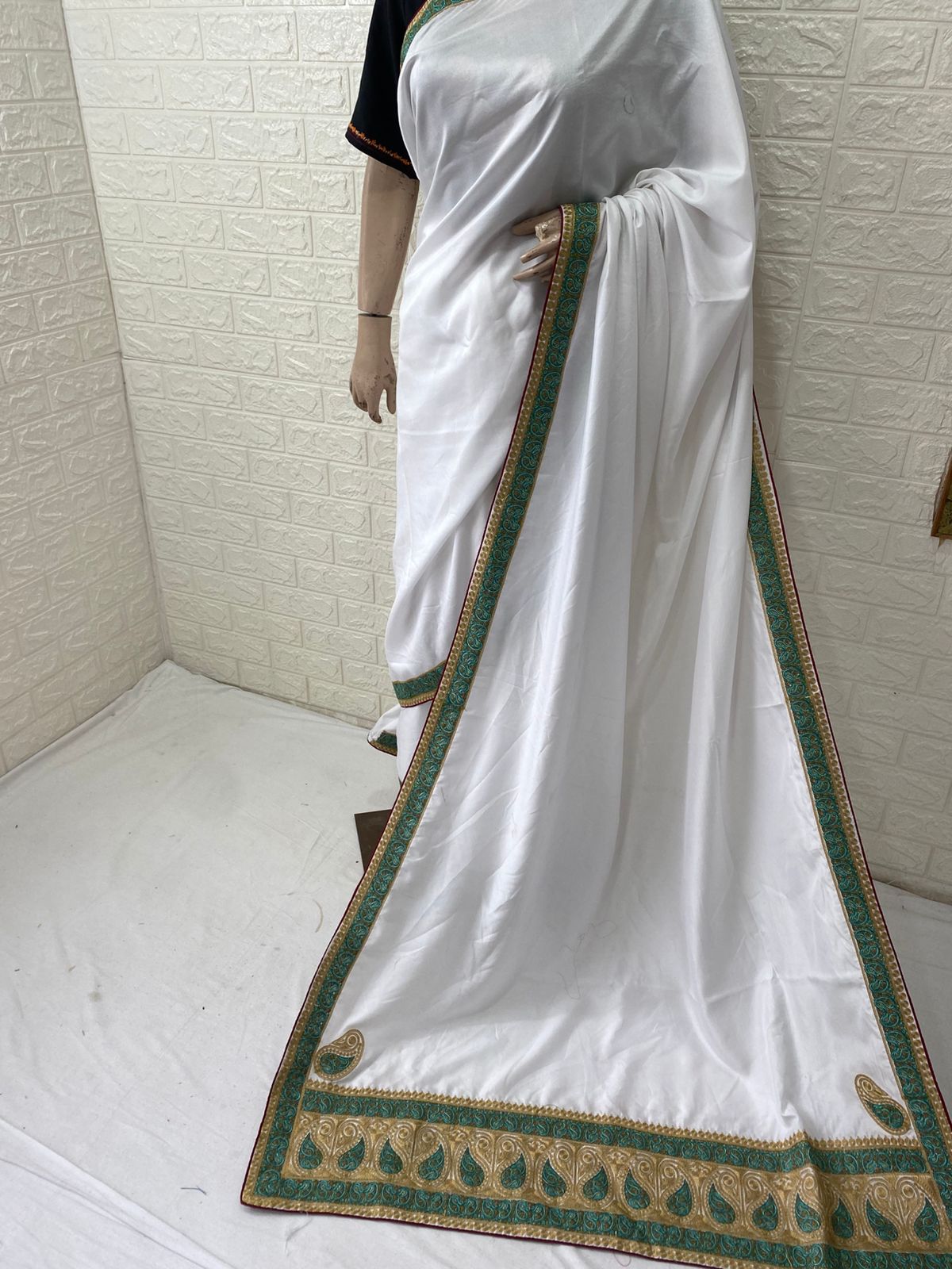 Tilla Parsi Work Silk Saree with Blouse